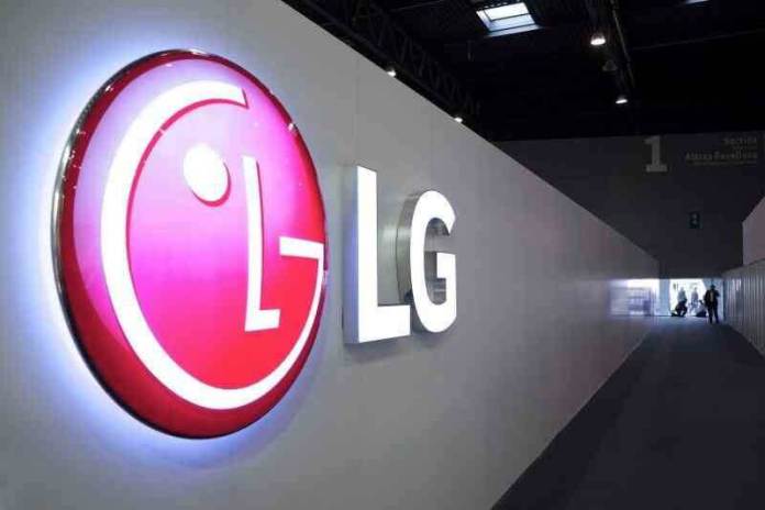 آیا کمپانی LG از تلفن همراه تاشوی خود در نمایشگاه CES 2019 رونمایی می‌کند؟