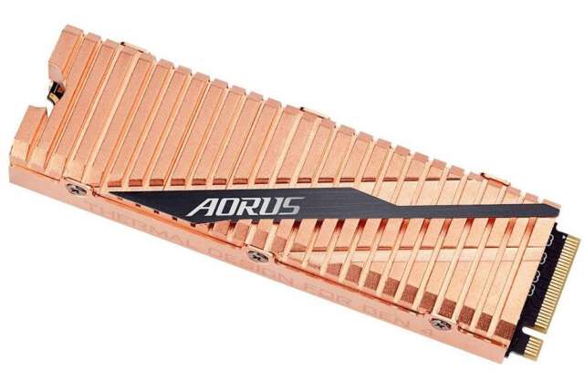 گیگابایت SSD جدید AORUS NVMe Gen4 با رابط PCIe 4.0 را عرضه می‌کند