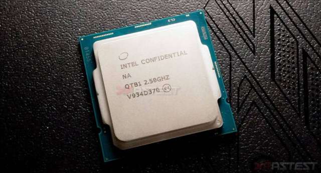 تصاویر جدید پردازنده 10 هسته‌ای اینتل Core i9-10900 فاش شدند