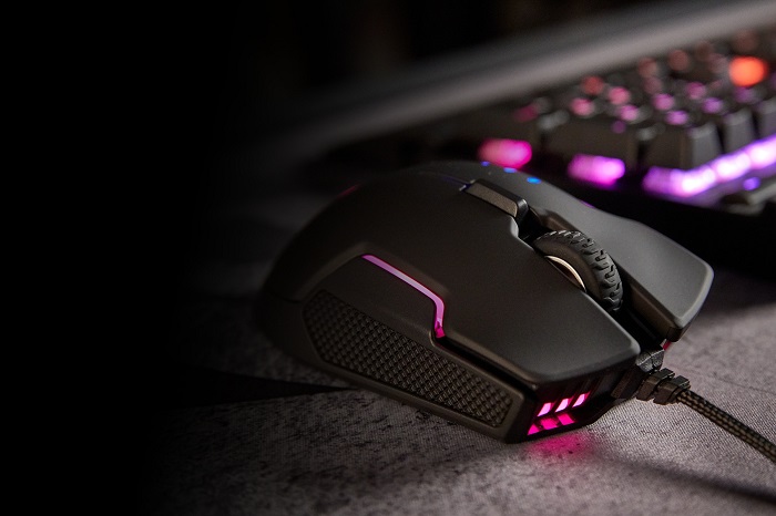 ماوس کورسیر GLAIVE RGB Gaming Mouse